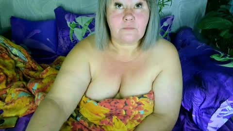 Snapshot of pink_light chatting on 10.14.25 Tatyana online show from 10.14.25