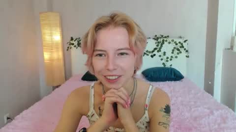 pink_lila18 online show from 09.12.25
