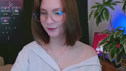 Eva online show from 12.04.24