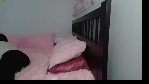 pink_tv online show from 09.30.25