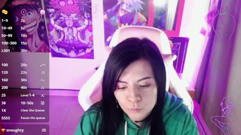 pink_yuii online show from 03.08.25
