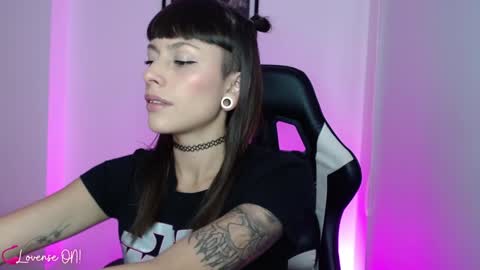Snapshot of pinkcatlive chatting on 01.15.25 Emily online show from 01.15.25