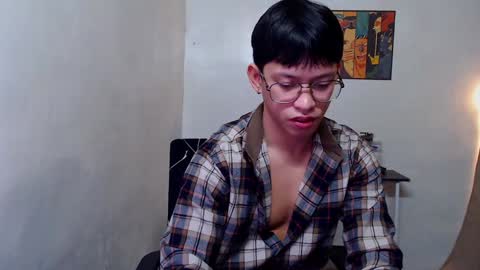 Snapshot of pinkcock_froi chatting on 02.04.25 froi online show from 02.04.25