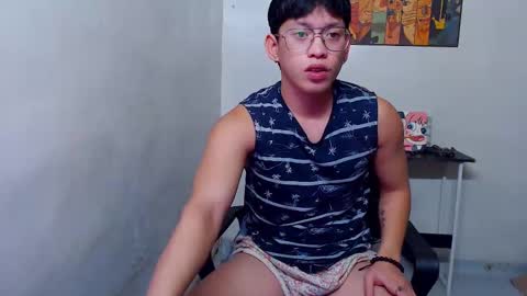 Snapshot of pinkcock_froi chatting on 02.10.25 froi online show from 02.10.25
