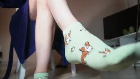 Snapshot of pinkheart_ chatting on 05.13.26 Alice online show from 05.13.26