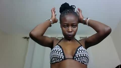 Pinkie online show from 02.23.25