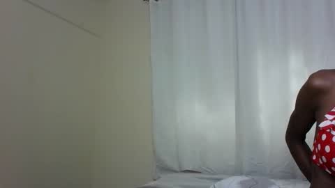 Pinkie online show from 03.04.25