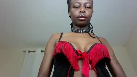 Pinkie online show from 03.05.25