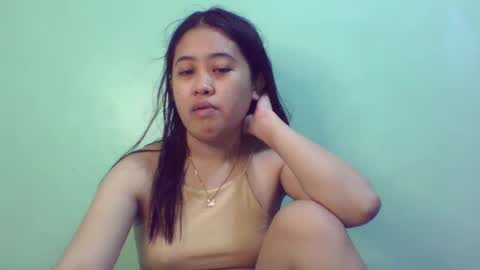 Snapshot of pinkish_shine chatting on 02.15.25 Hi its me shine online show from 02.15.25