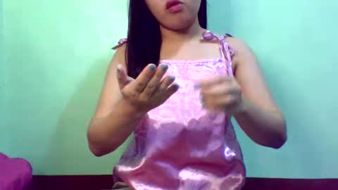 Snapshot of pinkish_shine chatting on 02.25.25 Hi its me shine online show from 02.25.25