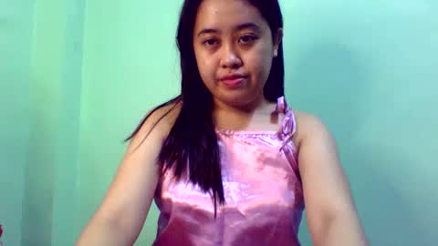 Snapshot of pinkish_shine chatting on 02.26.25 Hi its me shine online show from 02.26.25
