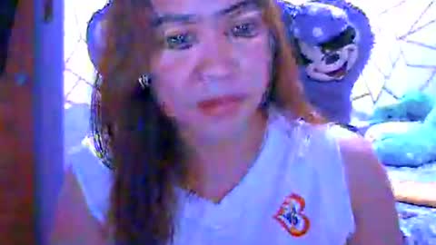 pinkish heart is here online show from 09.27.25
