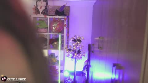 Snapshot of pinkloly69 chatting on 05.15.26 LUISA online show from 05.15.26