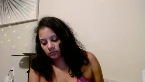 Snapshot of pinkmonae chatting on 12.02.24 pinksugar online show from 12.02.24