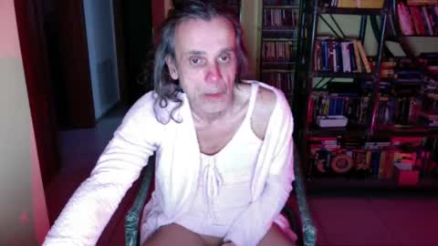 Snapshot of pinkshoes64 chatting on 02.09.25 pinkshoes online show from 02.09.25