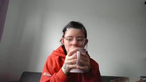 Snapshot of pinkwife97 chatting on 10.07.25 pinkwife97 online show from 10.07.25