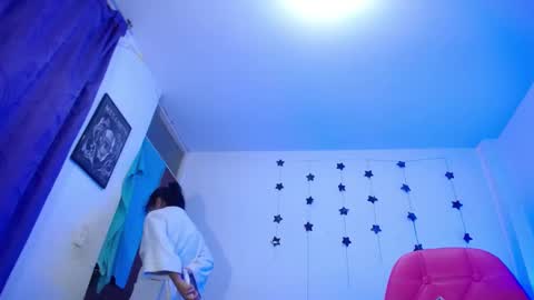 Snapshot of pinky_pinky_ chatting on 01.20.25 VIOLETA LOPEZ online show from 01.20.25