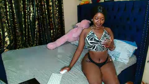 Pinky online show from 12.11.24