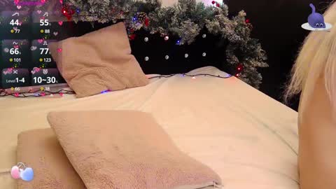 Pinky online show from 12.21.24