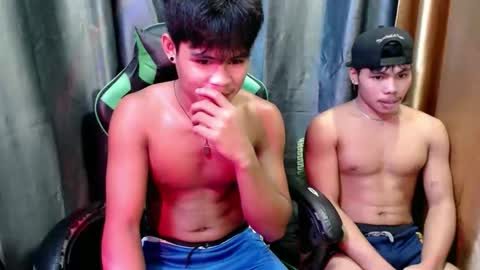 Snapshot of pinoy_fuckboy69 chatting on 04.28.26 pinoy_fuckboy69 online show from 04.28.26