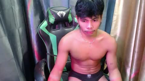 Snapshot of pinoy_fuckboy69 chatting on 05.14.26 pinoy_fuckboy69 online show from 05.14.26
