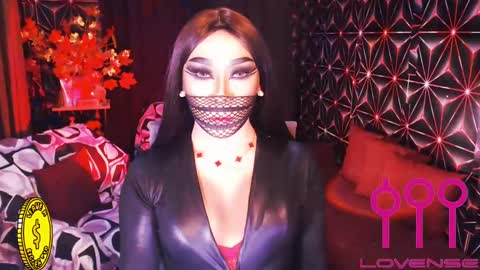 Snapshot of pinoy_handsomexx chatting on 01.27.25 Miss Stefana Defowta online show from 01.27.25