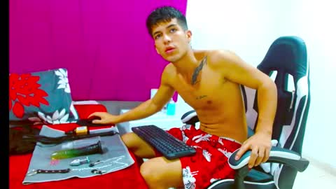 pipe hot04 online show from 03.09.26