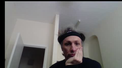 pipers1111 online show from 10.12.25
