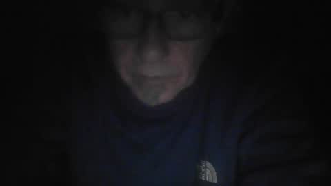 pipi2704 online show from 12.17.24