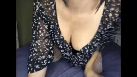 MILF Pippa online show from 01.06.25