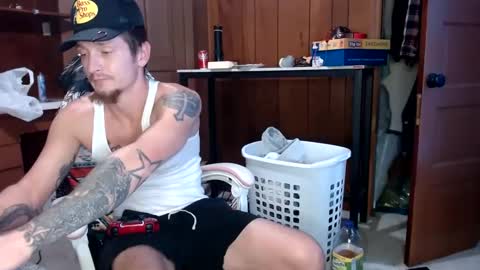 Snapshot of pippylongdickin chatting on 10.12.25 pippylongdickin online show from 10.12.25