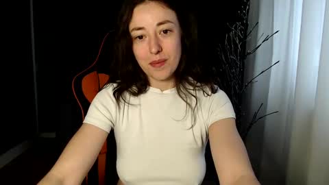 piscesgirl06 online show from 02.27.25