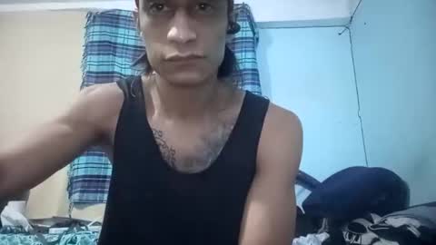 Snapshot of pito_suelto13 chatting on 10.13.25 pito_suelto13 online show from 10.13.25
