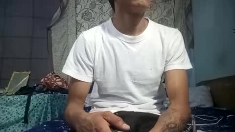 Snapshot of pito_suelto13 chatting on 10.19.25 pito_suelto13 online show from 10.19.25