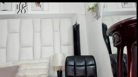 Snapshot of pittermagnuss chatting on 01.11.25 pittermagnuss online show from 01.11.25