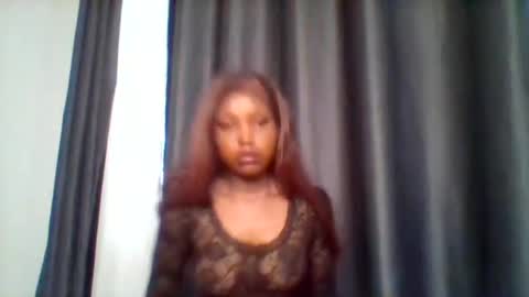 Snapshot of pixie_roman chatting on 10.14.25 Majesty online show from 10.14.25