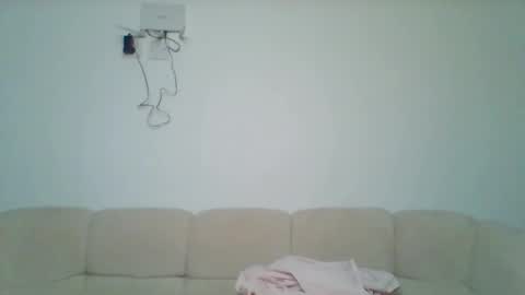 Snapshot of pixie_roman chatting on 11.07.25 Majesty online show from 11.07.25