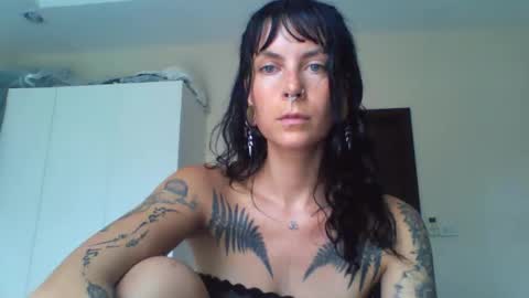 pixiecatfairy online show from 03.06.26