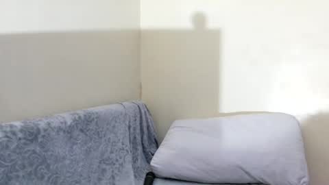 pixietease1 online show from 10.19.25