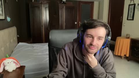 Snapshot of placebo14 chatting on 01.30.25 placebo14 online show from 01.30.25