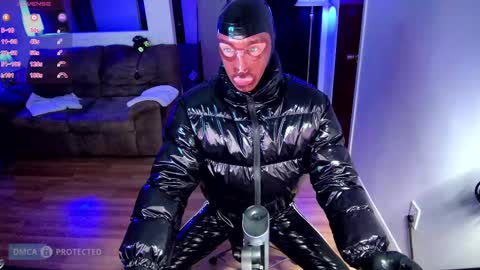 Snapshot of plasticme chatting on 09.09.25 plasticme online show from 09.09.25