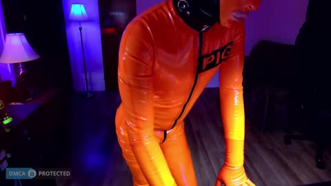 plasticme online show from 11.21.25