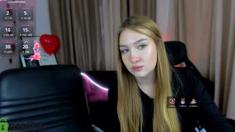 Sophie online show from 02.20.25