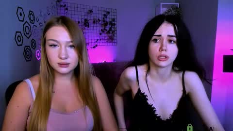 Snapshot of playful_sophie chatting on 10.14.25 Sophie online show from 10.14.25