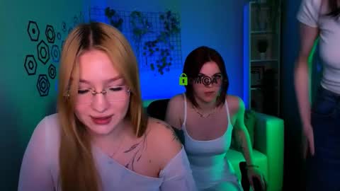 Sophie online show from 03.27.26