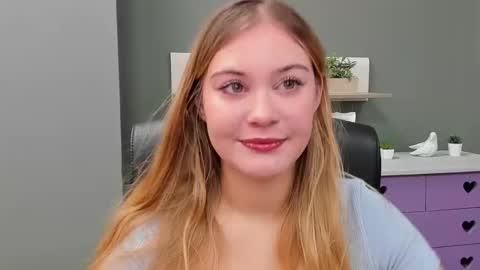 Valeria online show from 02.15.25