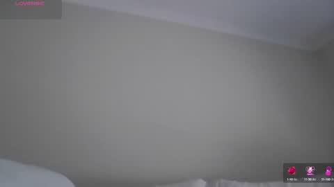 hornypetitegirl online show from 02.18.25