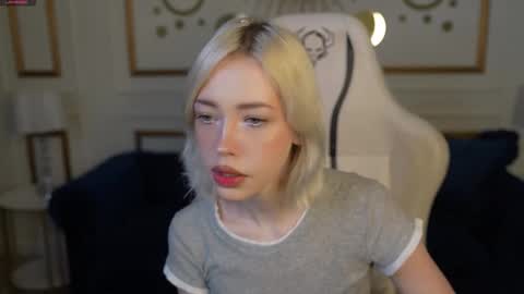 Lana online show from 11.28.25