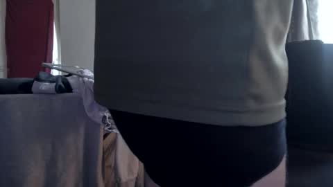 Hello ask me  . Im glad  to see you here in my room. Welcome PVT is open online show from 10.03.25