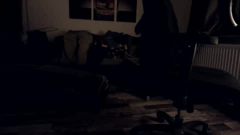 Hello ask me  . Im glad  to see you here in my room. Welcome PVT is open online show from 11.03.25